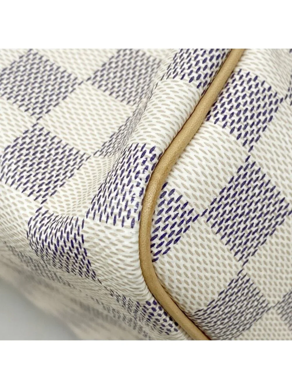 Louis Vuitton Damier Azur Speedy 30 White Handbag